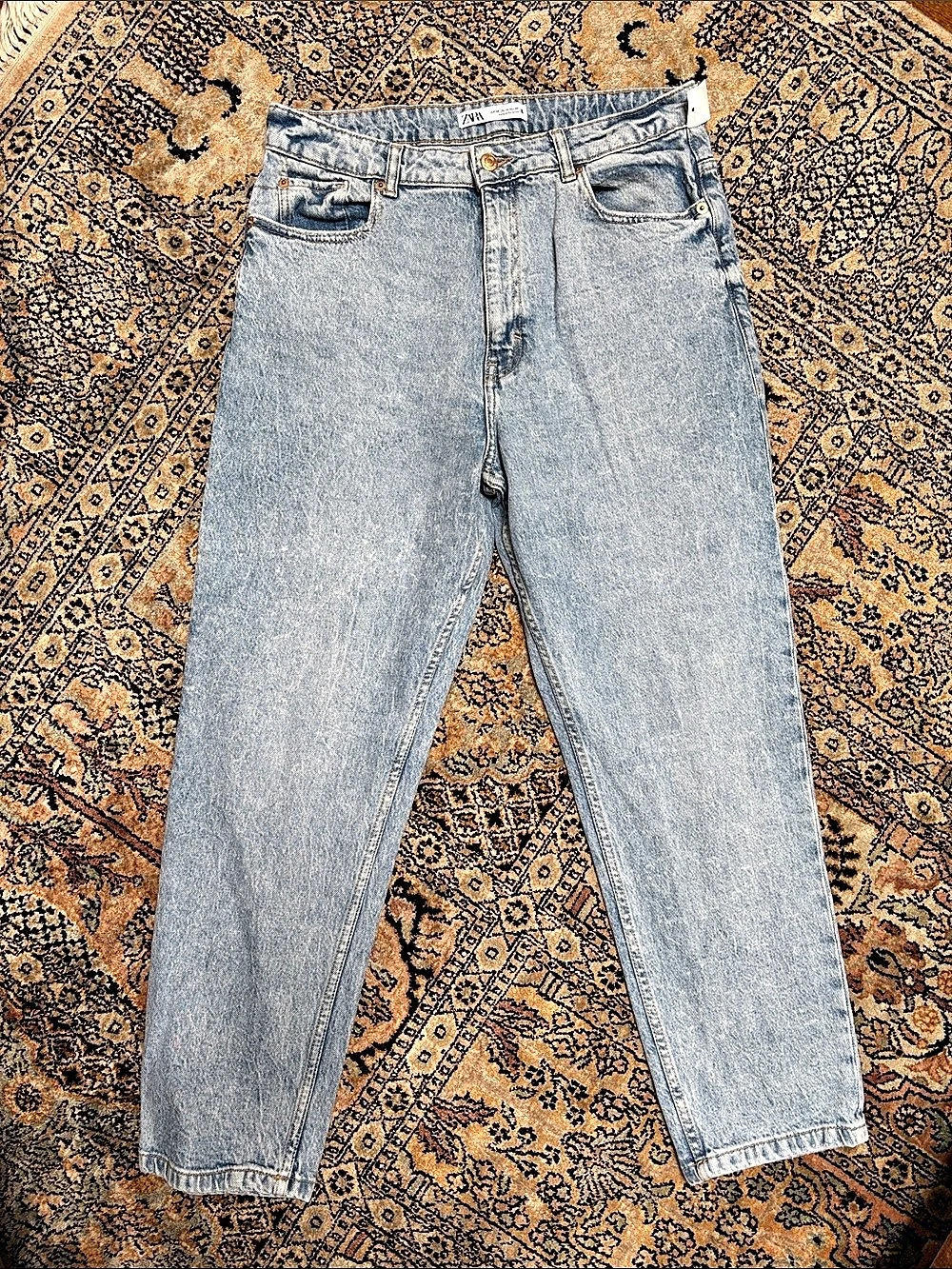 Zara Straight Leg Jeans in Blue US 12 NWT